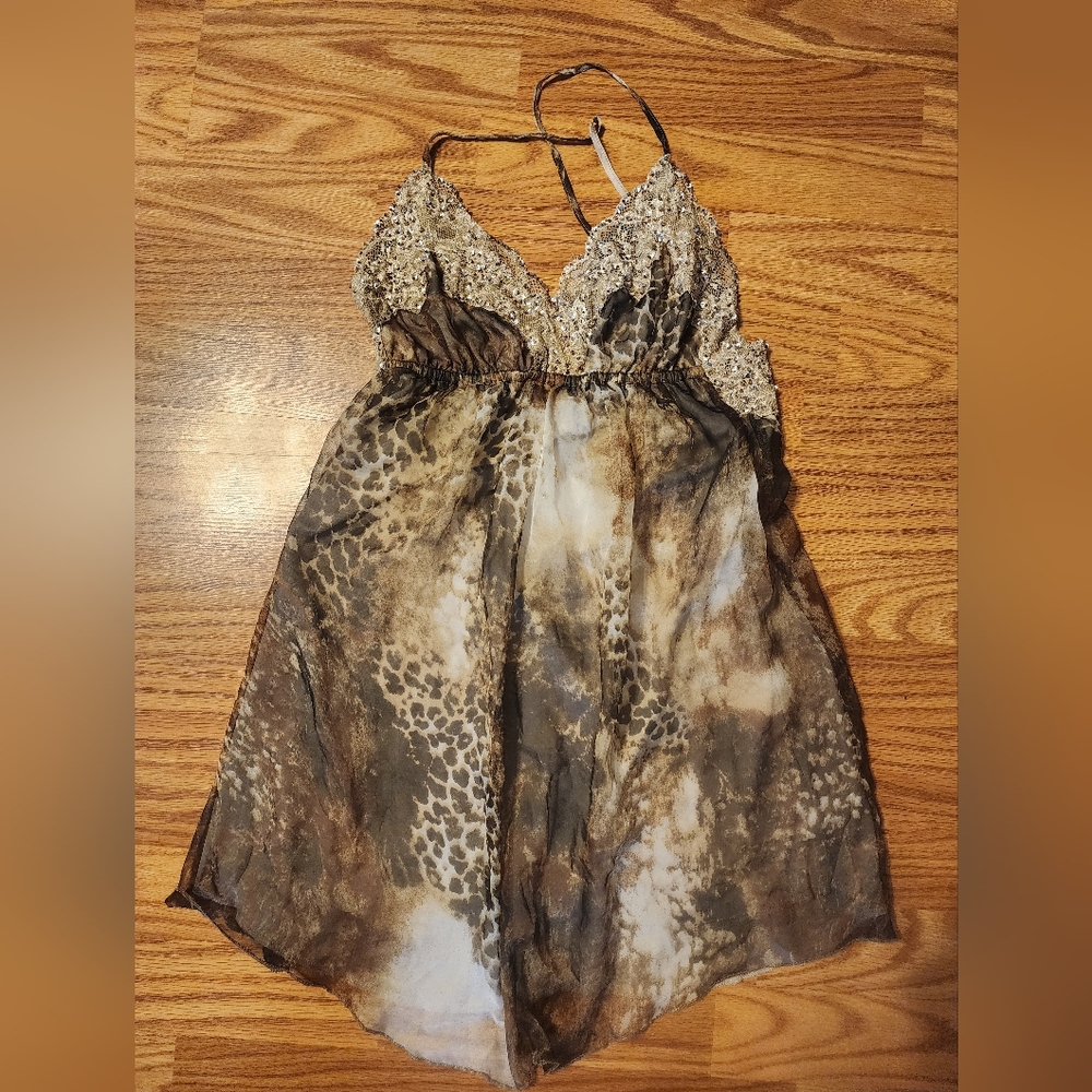 Gimmick's by BKE leopard dressy tank top. EUC. Women's small. TTS